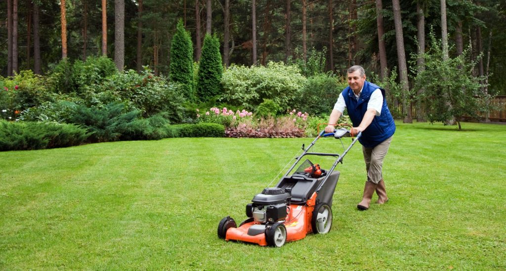 Prairiecoast Equipment Offers Lawn Mower Sale In Nanaimo