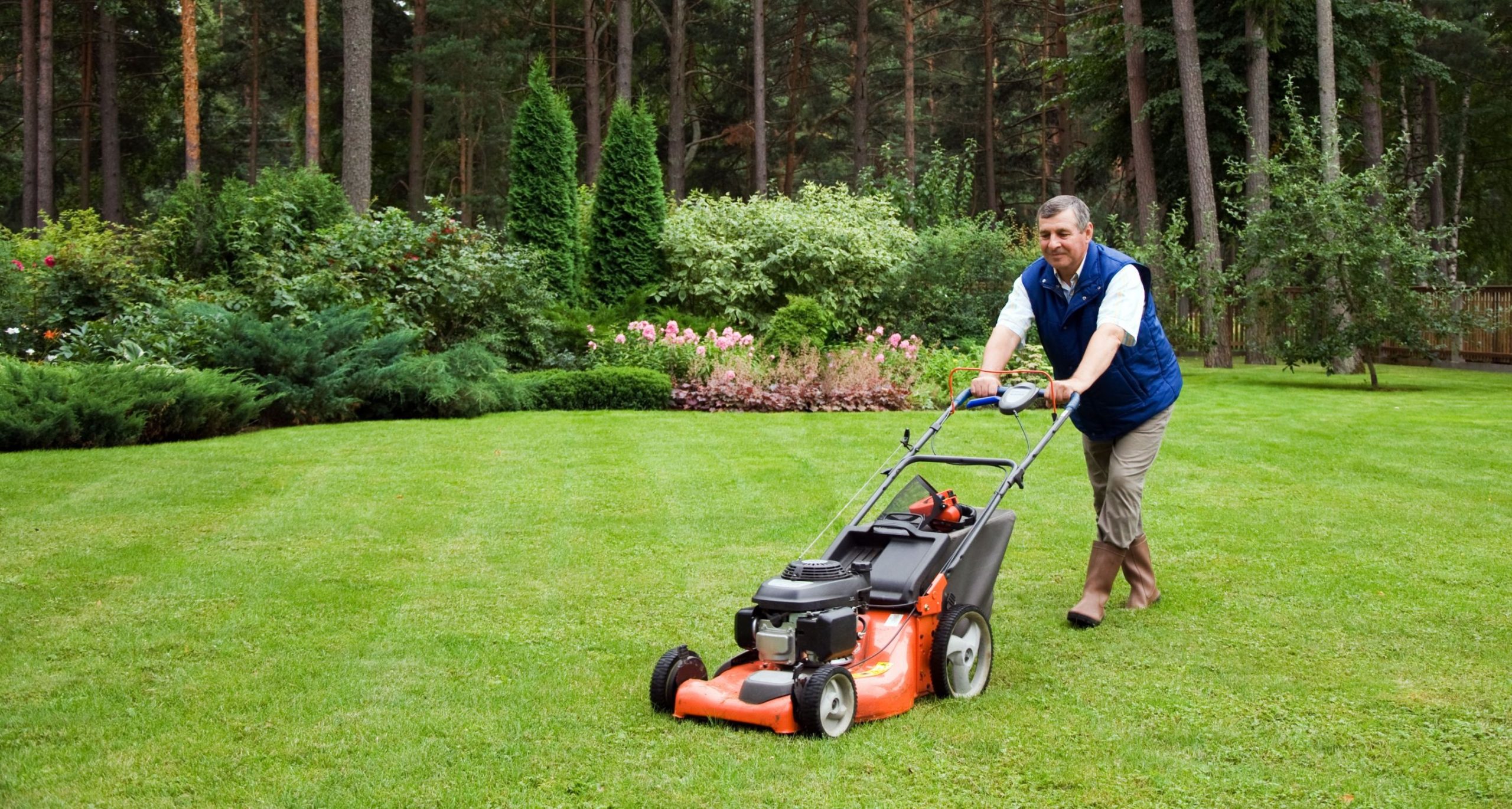 Prairiecoast Equipment Offers Lawn Mower Sale In Nanaimo