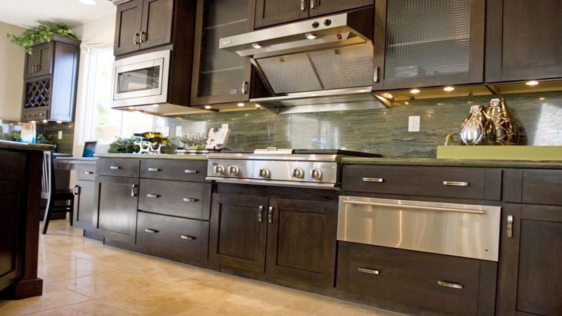 Are You Looking for Outdoor Kitchen Installer in Madison CT? Contact Lions Creek Fencing and Masonry