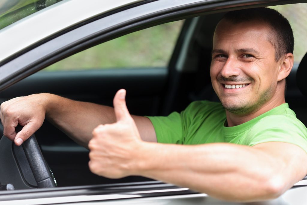 Contact Cash 4 Cars Calgary For Local Damage Car Repair in Calgary
