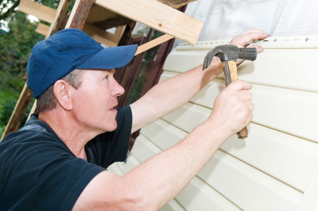 For Siding Installation In Waldorf MD Contact Window World of Washington DC.