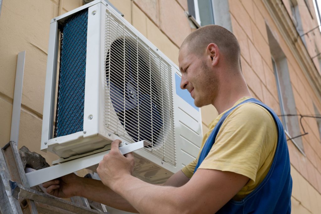 For Air Conditioning Installation In Milwaukee WI, Call Quality Heating, Cooling, Plumbing & Electric
